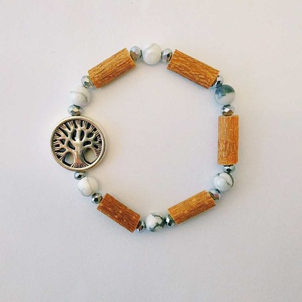 Bracelet-Arbre-de-Vie-Howlite-et-Bois-de-Noisetier