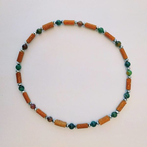 Collier-Tourmaline-Multicolore-et-Bois-de-Noisetier