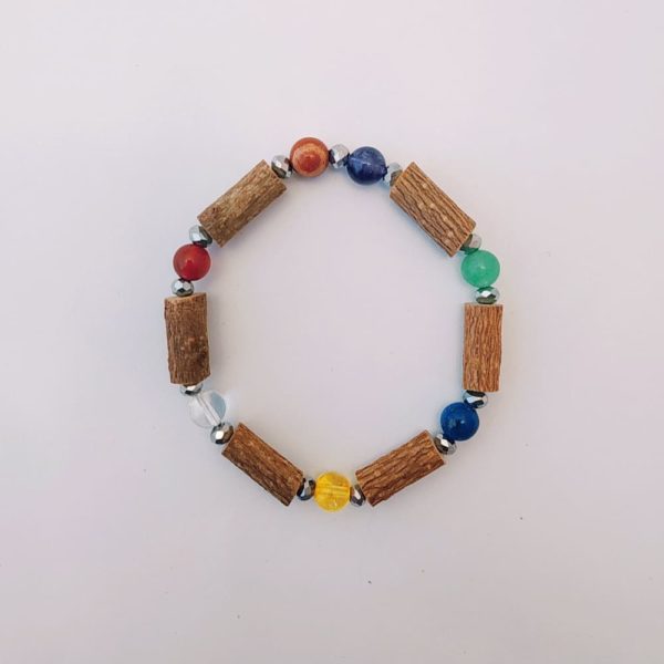 Bracelet-7-Chakras-et-Bois-de-Noisetier