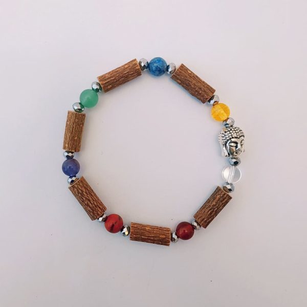 Bracelet-Bouddha-7-Chakras-et-Bois-de-Noisetier